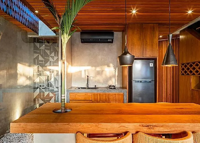 Blacksand Hotel 4*